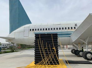 提升应急处置能力 筑牢航空安全防线——航空安全保卫部开展残损航空器搬移设备实操培训